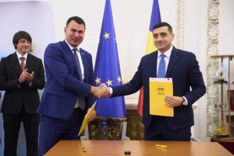 Semnare acord de colaborare AUR DA 20.10 6 2048x1365 1