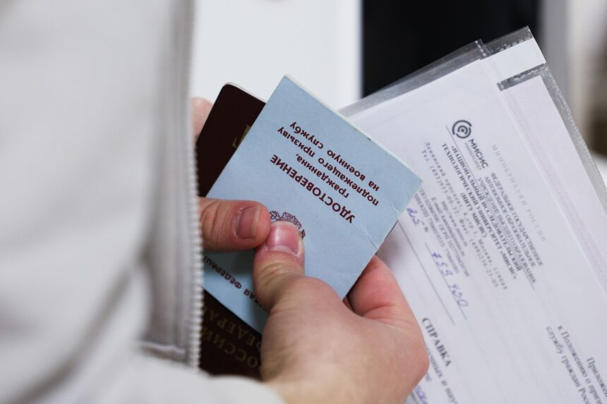 autoritatile regionale din rusia sporesc masiv bonusurile oferite la inrolare pentru a atrage recruti care sa lupte in ucraina 68e55c4241eb4