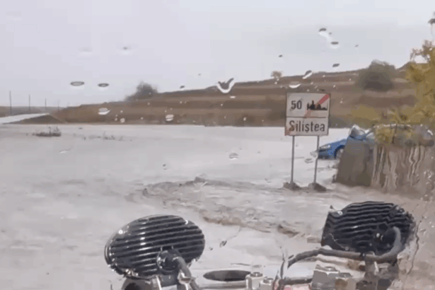 constanta localitatea silistea este izolata din cauza inundatiilor 68e624094f611
