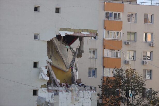 cseke attila rapoarte tehnice ne spun ca mai mult ca sigur blocul din calea rahovei va fi demolat 68f89eb918612