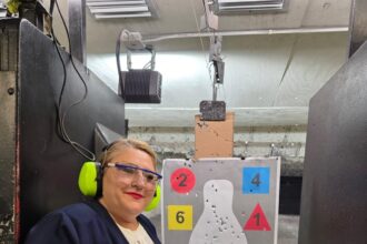 diana sosoaca il provoaca pe ionut mosteanu in poligon hai mostene te astept la un tir m ai mobilizat total 68ef453cdd9ff