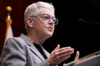 ex epa head urges us to resist trump attacks on climate action we wont become numb 69037ebe6646e