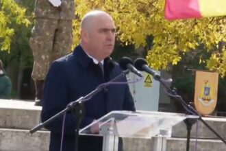 ilie bolojan primit si el cu huiduieli la carei de ziua armatei dupa ce nicusor dan a fost huiduit la iasi 68fca8f5acfbc