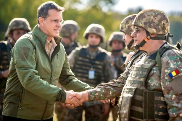 ionut mosteanu dupa anuntul retragerii de trupe americane nu se discuta despre armata obligatorie 6901e0eee5ce8