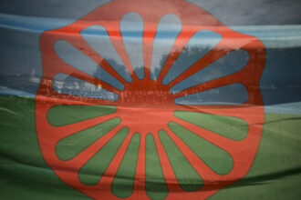 liderul romilor din gorj cheama la protest ma inscriu chiar daca nu sunt rom spune un gorjean 68ea35c43579c