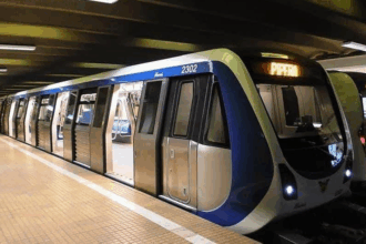 metrorex scoate la licitatie opt rame de metrou astra 68ed411b3431d