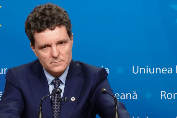 nicusor dan s a incurcat la final de consiliu in planul de sustinere a ucrainei l a redus din greseala cu 1 an 68faaedfe50ba