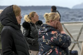 parlamentul greciei aproba proiectul de lege privind prelungirea programului de lucru in ciuda protestelor la nivel national 68f22e0d21ffb