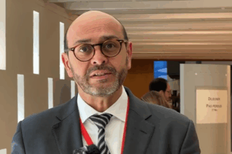 presedintele tratatului onu privind plasticul demisioneaza in contextul unui proces tumultuos 68e50aba1af4a