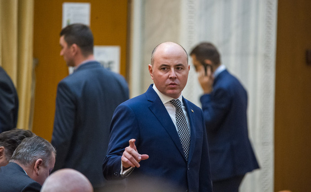 primarul din grozesti a batut 2 copii care voiau sa intre in curtea primariei pnl ii cere lui grindeanu sa l demita 6900c450dd304