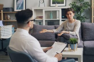 psiholog sau psihiatru raspunde sincer la aceste 8 intrebari si vei avea o directie mai clara 68e673f82b596