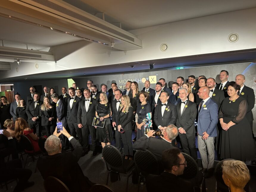 raiffeisen bank si innovx au selectat 21 de companii romanesti care vor avea ocazia sa scaleze in austria marea britanie sua si in premiera in japonia in proiectul moonshotx 68e7faaa4ae26