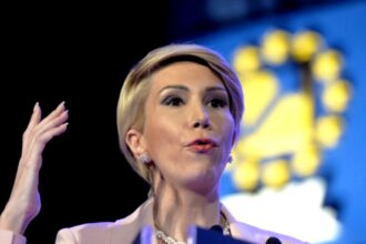 raluca turcan isi cearta colegii liberali pe facebook pentru ca nu l apara pe ilie bolojan de atacurile psd 68e5369bae46a