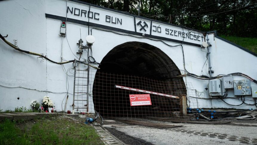 situatie imposibila la praid salina ar putea ramane inchisa definitiv salrom spune ca mai bine construieste una noua 980680