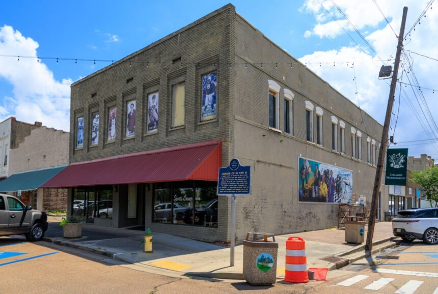 six people dead in shootings during two separate mississippi homecoming gatherings 68ea90bb8a436