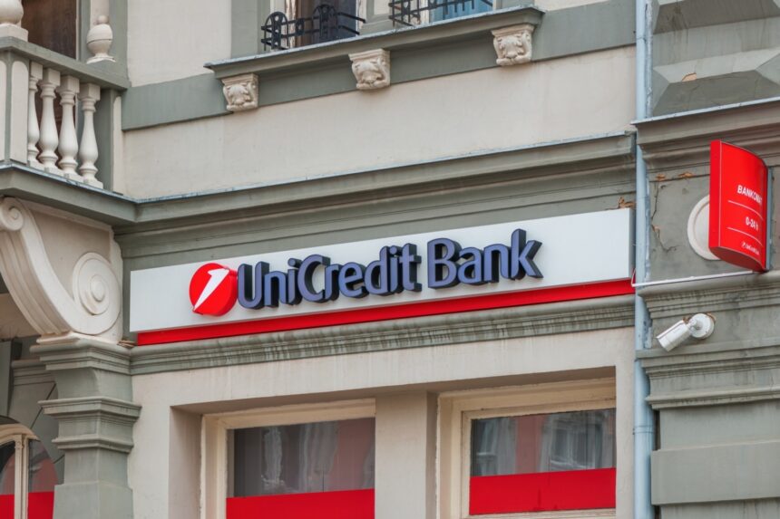 standardpoors a majorat ratingul unicredit 68e926b9be84b