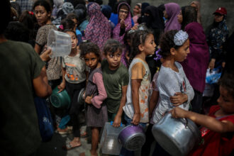 unicef bebelusii din gaza trebuie sa imparta mastile de oxigen israelul blocheaza echipamentele 68e53c005be73