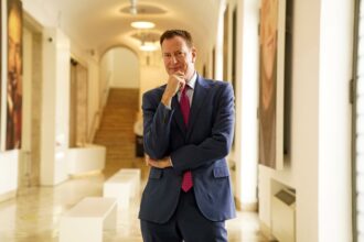 will the real de blasio please stand up a lesson from a uk newspapers gaffe 6903917e190b4