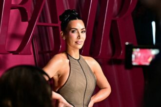 yes weve been to the moon before nasa rebuffs kim kardashian conspiracy theory 6904184a3d0c0