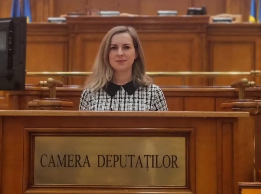 Dumitrița Albu solicită demisia ministrului de Externe Oana Țoiu după criza românilor blocați în Dubai.