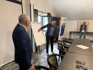 „Service-urile auto din judetul Bacău cer reguli clare: POSA aduce la aceeași masă fiscalitatea, formarea profesională și legea RCA” 4 Întâlnirea POSA Bacău 2025 – service-uri auto, fiscalitate și legea RCA