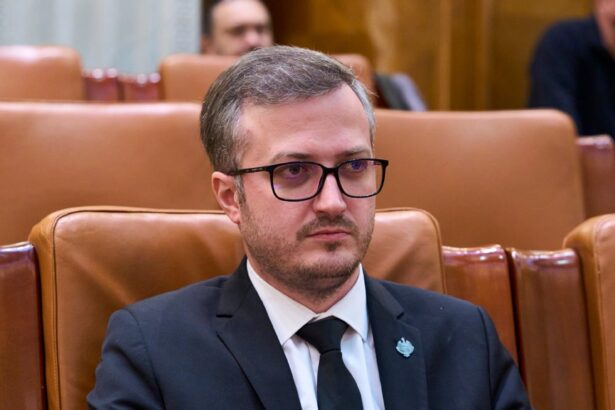 Ștefăniță Avrămescu critică majorarea taxelor locale cu 75% propusă de Guvernul Bolojan