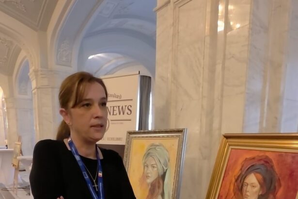 Tablou realizat de Magda Urse cu pigment recreat din albastru de Voroneț