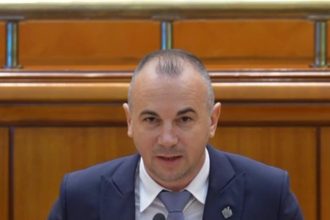 Interpelare parlamentară Valentin Răducea privind certificatul de pregătire profesională pentru șoferii categoria B din sectorul curieratului România