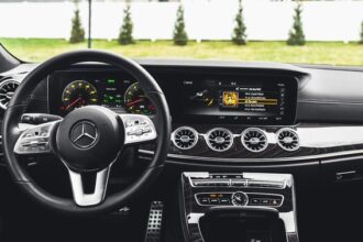 auto schunn unde modelele iconice mercedes benz te asteapta cu oferte reale 6909edfd6f95a