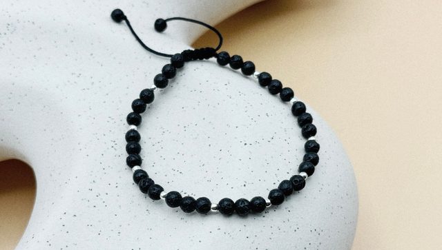 bratarile cu pietre semipretioase simbol al increderii si al echilibrului masculin 6915947bb849c