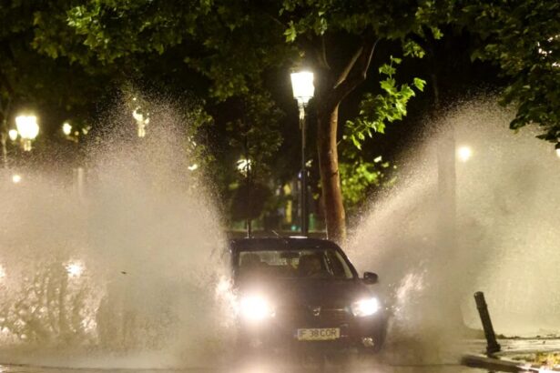 ciclonul adel din mediterana ajunge in romania cu ploi abundente 69271a0047708