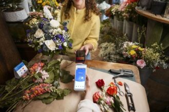 comerciantii vor fi obligati sa accepte plati cu cardul incepand cu 1 ianuarie 6909f053b4f19