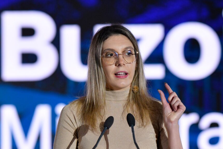 diana buzoianu despre situatia grava privind criza apei din prahova informatiile care au ajuns la minister spuneau ca in orice situatie se va asigura apa potabila 692c382a80311