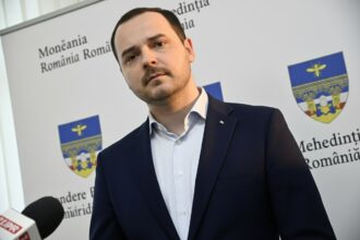 edited edited edited alexandru rogobete anunt in cazul fetitei de 2 ani care a murit la stomatolog clinica e suspendata nu erau respectate normativele minimale 6919d1f08ab54