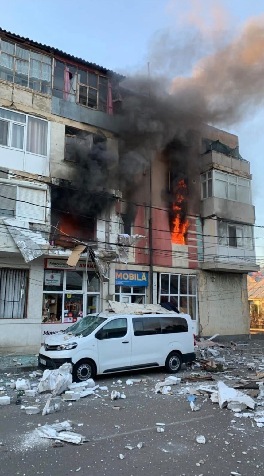 explozie urmata de incendiu intr un bloc din braila flacari uriase 69246b482da8d
