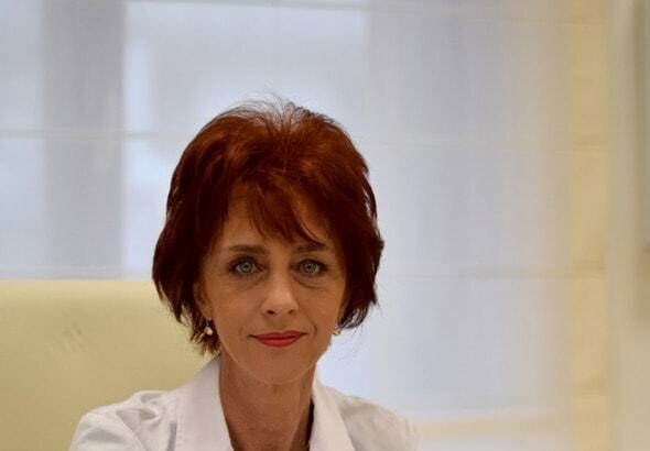 flavia grosan a fost inmormantata diana sosoaca a mers la funeralii a fost erou national 692326ba03d91