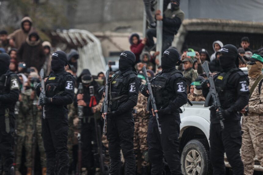 gruparea hamas a anuntat ca a gasit trupul unui ostatic israelian care urmeaza sa fie predat 690a1a1389494