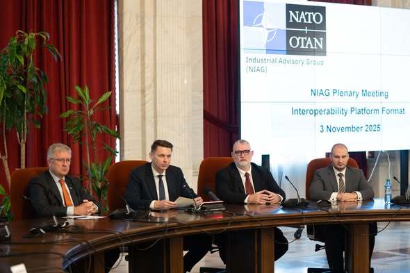 ici bucuresti reprezentat de adrian victor vevera la reuniunea grupului consultativ industrial al nato niag de la bucuresti 690a0c7298bea