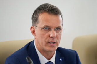 ionut mosteanu a semnat memorandumul de intelegere privind cooperarea militara intre romania si egipt anuntul facut de ministrul apararii 690784ae92fa0