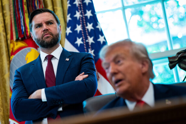 jd vance este vazut de rubio si familia presedintelui sua mostenitorul lui trump la casa alba 690f6c78c049b