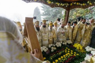 momentul asteptat de mii de credinciosi sf cuv arsenie de la prislop a intrat oficial in sinaxarul ortodox romanesc 6929d34fdf227