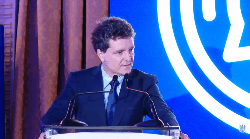 nicusor dan s a trezit expert in economie si avertizeaza europa va pierde lupta cu statele unite si va pierde lupta economica cu china 690dbae0e5f14