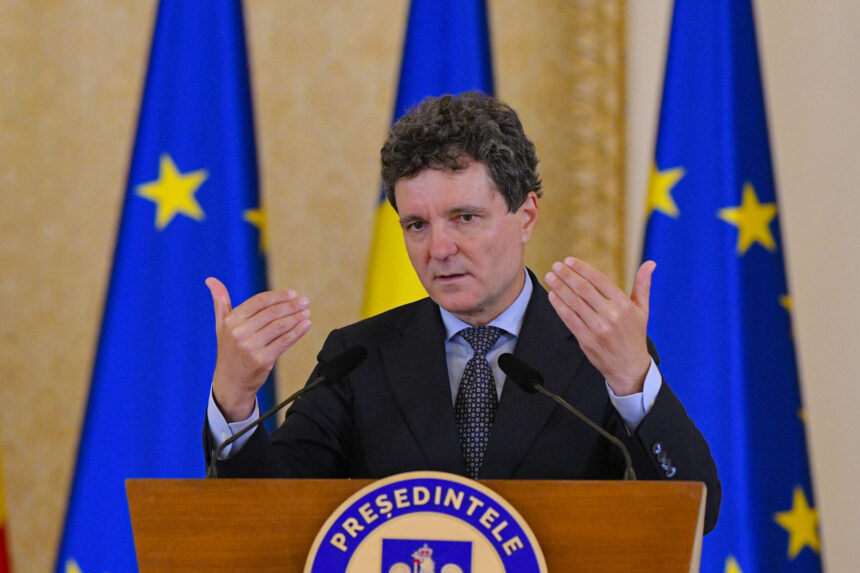 nicusor dan taie din beneficiile prosumatorilor contesta la ccr legea care le permitea sa si compenseze facturile 69060ecfd7b9e