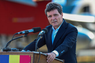 nicusor dan transmite condoleante dupa moartea romanului prins sub daramaturile turnului din roma 69099e0b8dec0