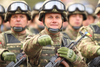 parada militara de 1 decembrie program restrictii de trafic si evenimente speciale de ziua nationala 692c06d80e7f8