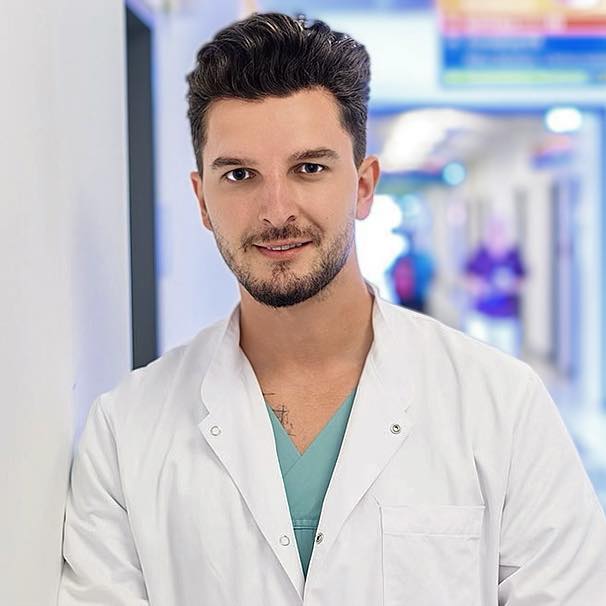 scandal in lumea medicala seful anestezistilor cere declararea ca personan non grata a doctorului iuliu torje hater tanar repetent medicul roman din germania face acuzatii grave 6919cc8810438