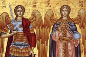 sfintii arhangheli mihail si gavriil cei care ne stau alaturi ca niste frati mai mari unul e protectorul militarilor celalalt al jurnalistilor si scriitorilor 690ed5f5bec92
