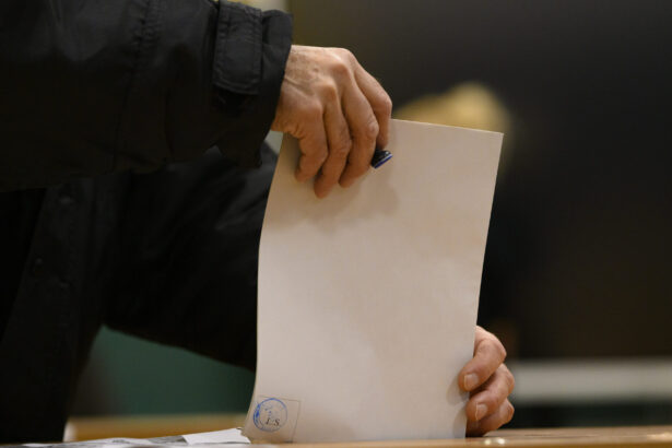 sondaj inscop concurenta stransa pentru primaria capitalei daniel baluta si ciprian ciucu la egalitate 691ed6d1b15c7