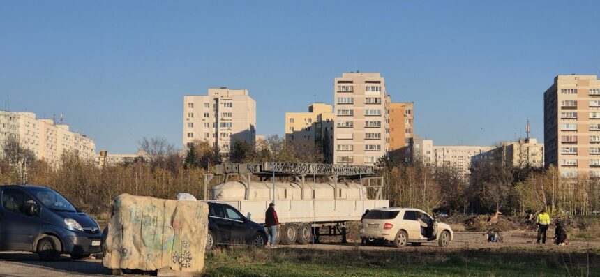 targ de sarbatori organizat ilegal pe terenul retrocedat din parcul ior organizatorii amendati 6926d2a686ced