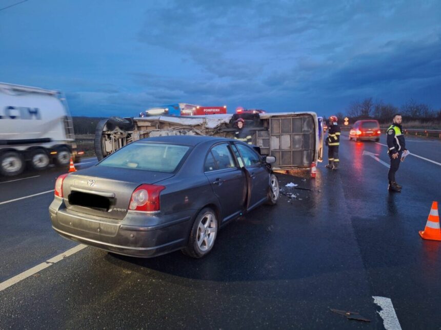 un microbuz s a rasturnat in judetul sibiu 12 persoane sunt implicate a fost activat planul rosu de interventie 691c074b196a1